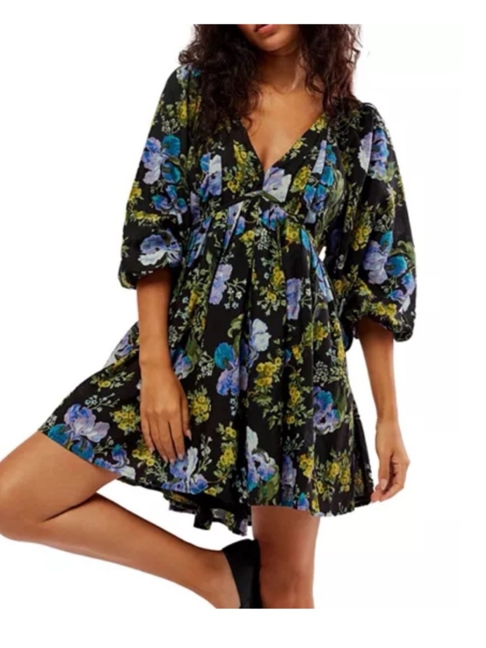 FREE PEOPLE Beck Mini Dress Open Back V Neck Black Purple Floral Size Medium
